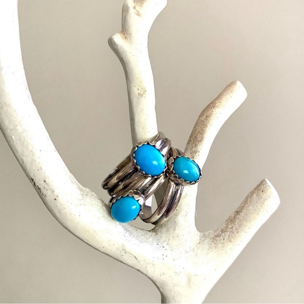 Vintage Stackable Turquoise and Silver Rings. State size: 4-1/2 or 5.